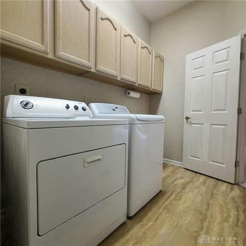 1364 Yankee Vineyards, Washington Twp, OH 45458