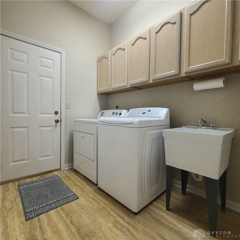 1364 Yankee Vineyards, Washington Twp, OH 45458