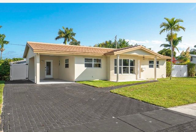 5040 NE 22nd Avenue, Lighthouse Point, FL 33064