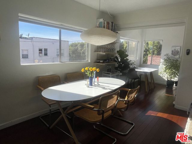 1323 S Mansfield Avenue, Los Angeles, CA 90019