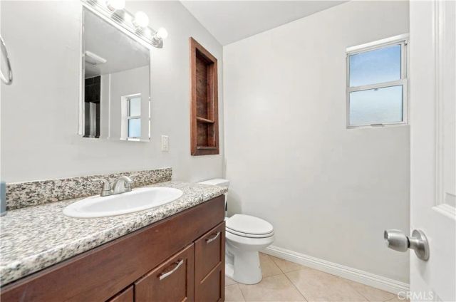 1354 S Maple, Escondido, CA 92025