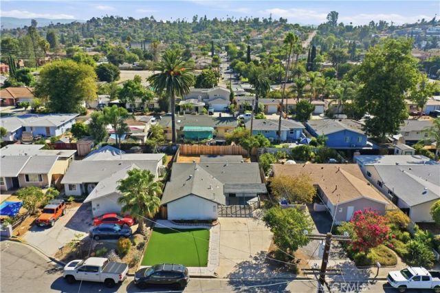 1354 S Maple, Escondido, CA 92025
