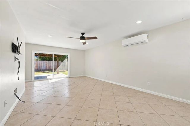 1354 S Maple, Escondido, CA 92025