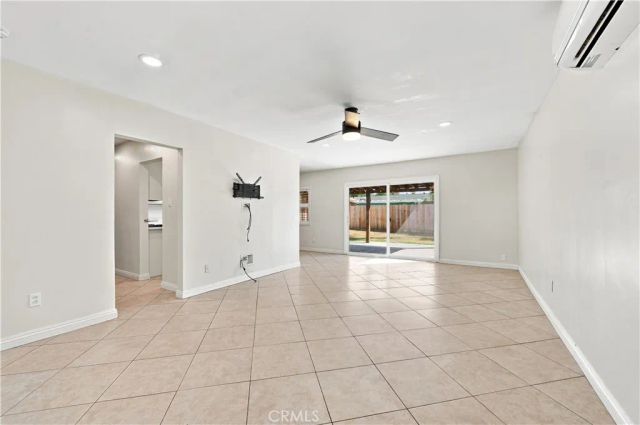 1354 S Maple, Escondido, CA 92025