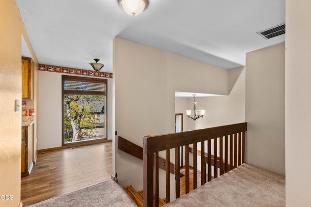 2586 Freedom Way, Medford, OR 97504