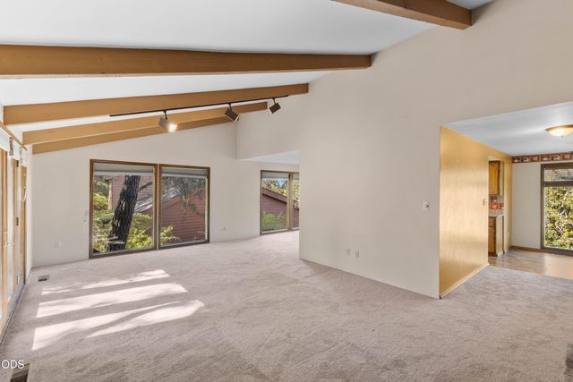 2586 Freedom Way, Medford, OR 97504