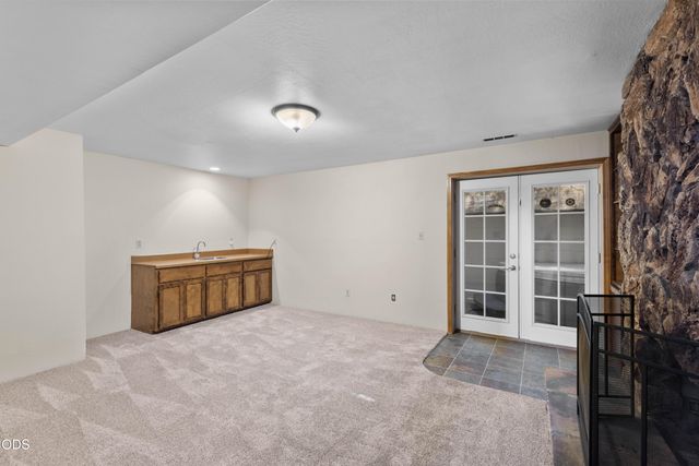 2586 Freedom Way, Medford, OR 97504