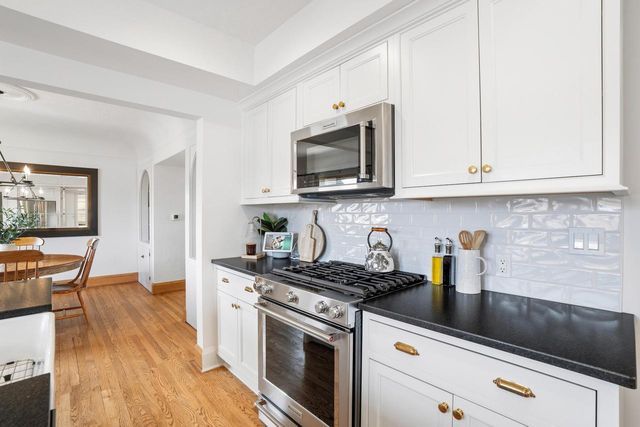 3052 S 46th STREET, Milwaukee, WI 53219