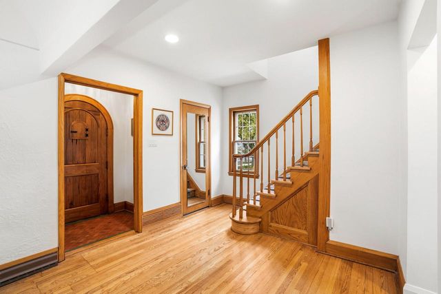 3052 S 46th STREET, Milwaukee, WI 53219