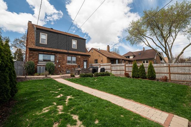 3052 S 46th STREET, Milwaukee, WI 53219
