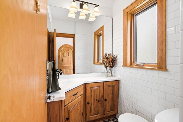 3052 S 46th STREET, Milwaukee, WI 53219