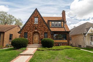 3052 S 46th STREET, Milwaukee, WI 53219
