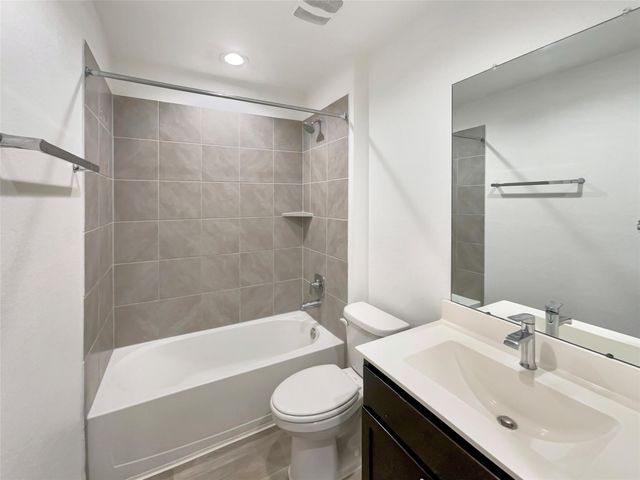 8107 Precious Passing Way, Rosharon, TX 77583