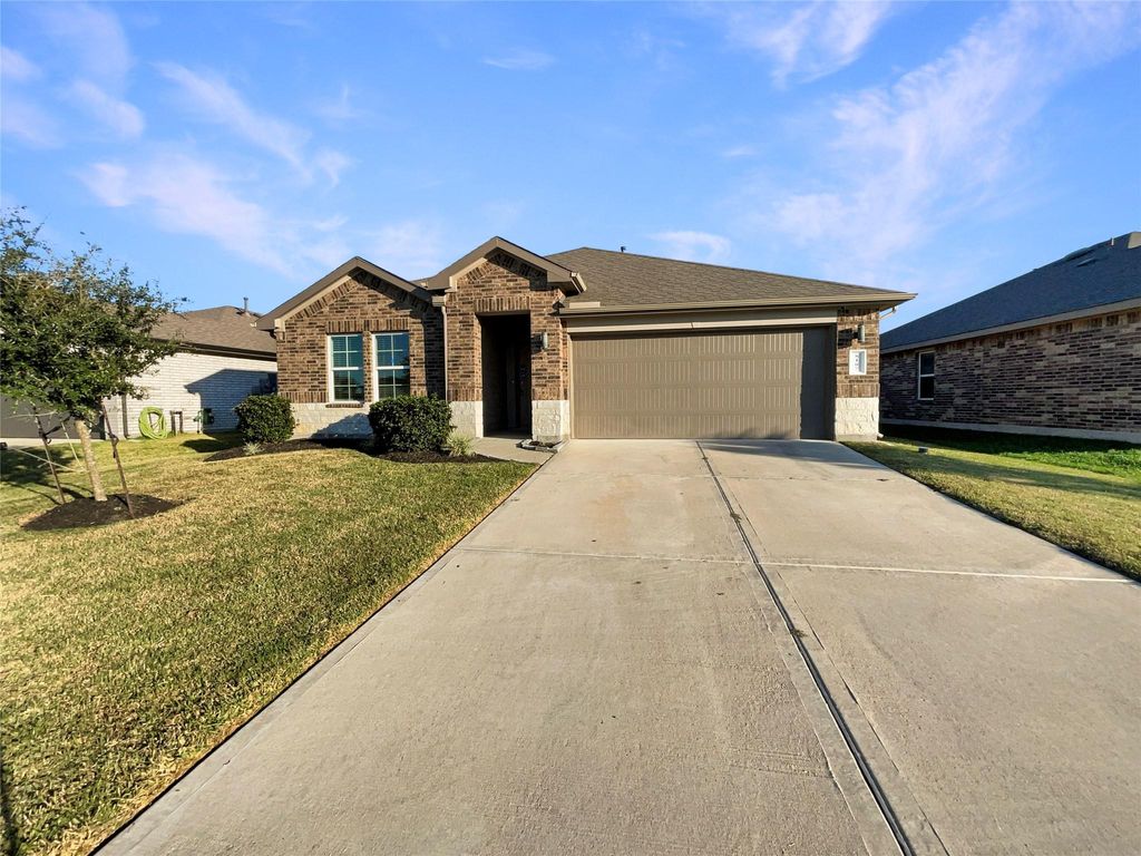 8107 Precious Passing Way, Rosharon, TX 77583