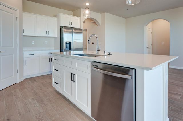 4152 N Tisha Avenue, Fresno, CA 93723