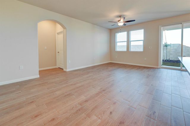 4152 N Tisha Avenue, Fresno, CA 93723