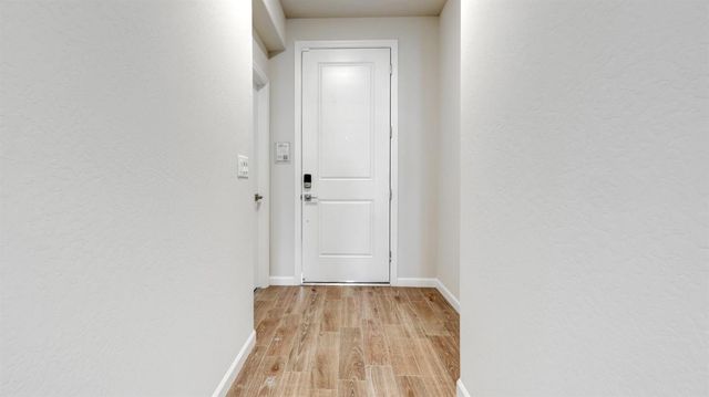 4152 N Tisha Avenue, Fresno, CA 93723