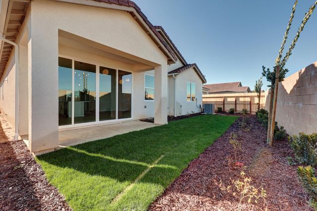 4152 N Tisha Avenue, Fresno, CA 93723