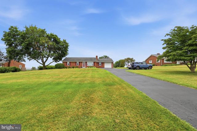 16913 FAIRVIEW RD, Hagerstown, MD 21740