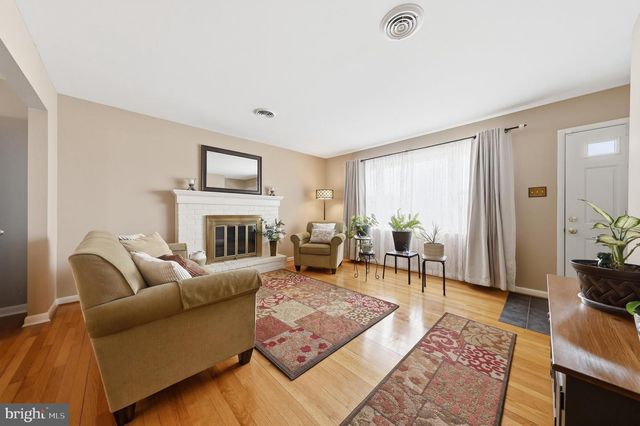 16913 FAIRVIEW RD, Hagerstown, MD 21740