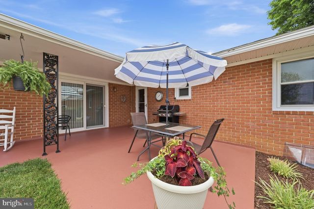 16913 FAIRVIEW RD, Hagerstown, MD 21740