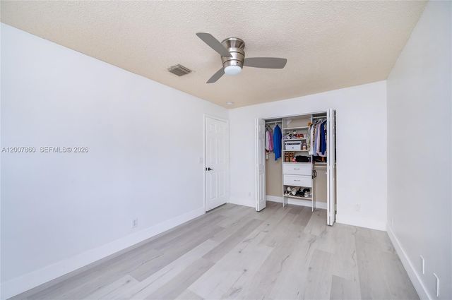 1381 NW 144th Ave, Pembroke Pines, FL 33028