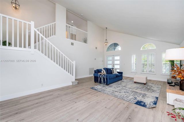 1381 NW 144th Ave, Pembroke Pines, FL 33028