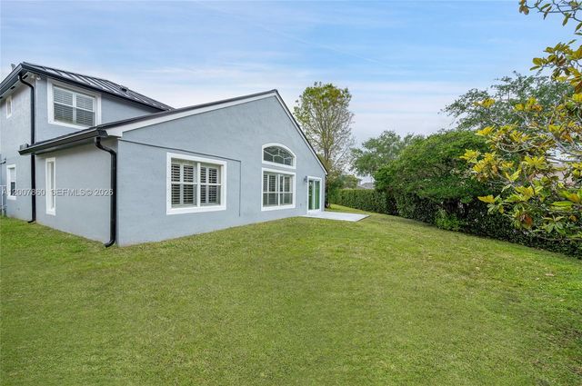 1381 NW 144th Ave, Pembroke Pines, FL 33028