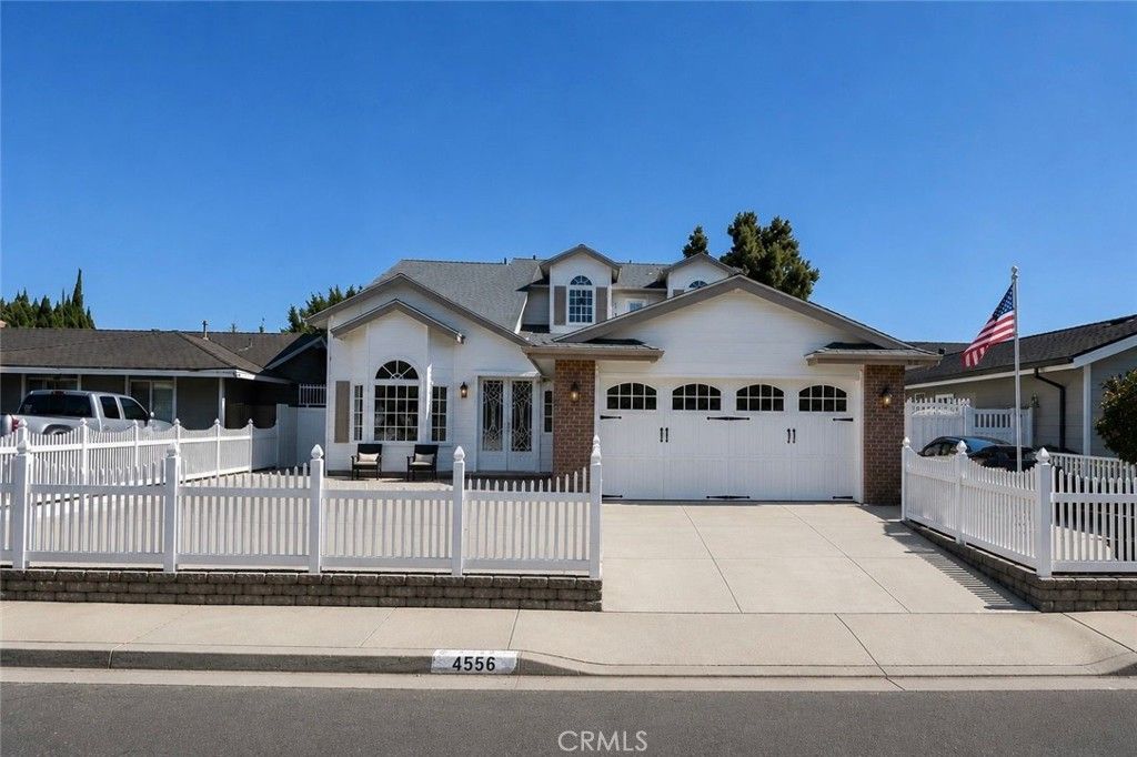 4556 Guava, Seal Beach, CA 90740 — exterior