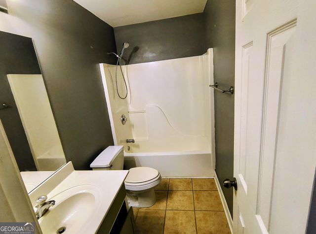 125 Clear Spring Lane, Oxford, GA 30054