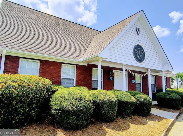 125 Clear Spring Lane, Oxford, GA 30054