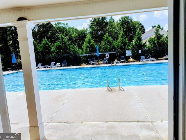 125 Clear Spring Lane, Oxford, GA 30054