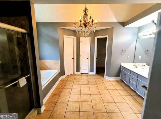 125 Clear Spring Lane, Oxford, GA 30054