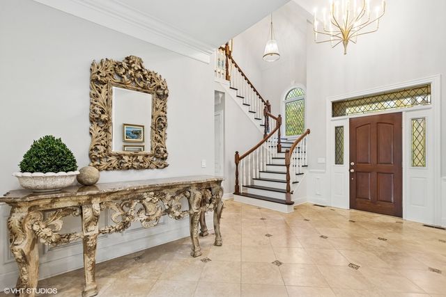 1181 Gavin Court, Lake Forest, IL 60045