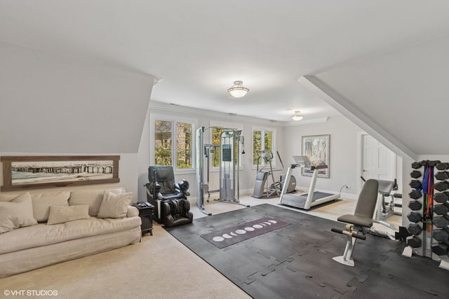 1181 Gavin Court, Lake Forest, IL 60045