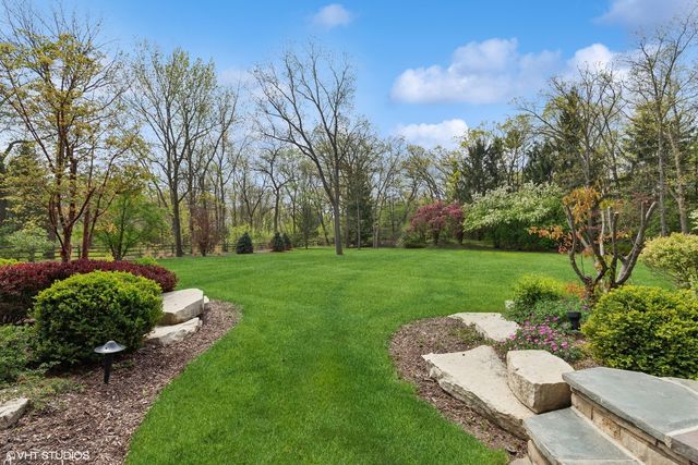 1181 Gavin Court, Lake Forest, IL 60045