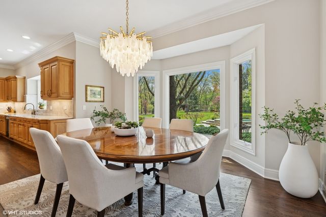 1181 Gavin Court, Lake Forest, IL 60045