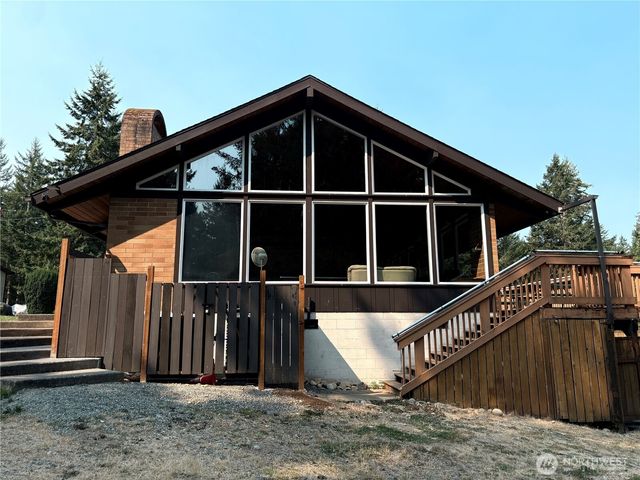 110 N Napilikai Drive, Lilliwaup, WA 98555
