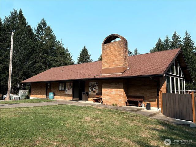 110 N Napilikai Drive, Lilliwaup, WA 98555