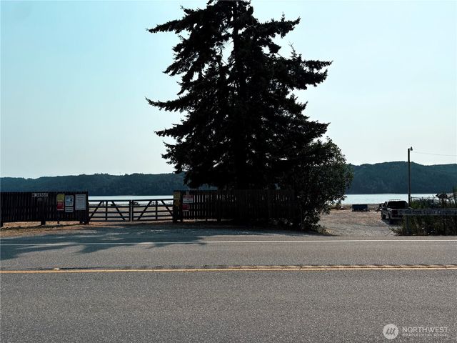 110 N Napilikai Drive, Lilliwaup, WA 98555