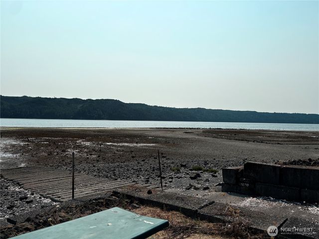 110 N Napilikai Drive, Lilliwaup, WA 98555