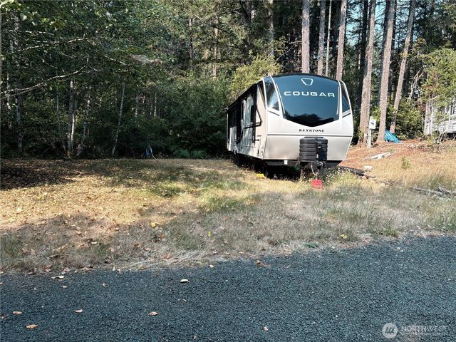 110 N Napilikai Drive, Lilliwaup, WA 98555