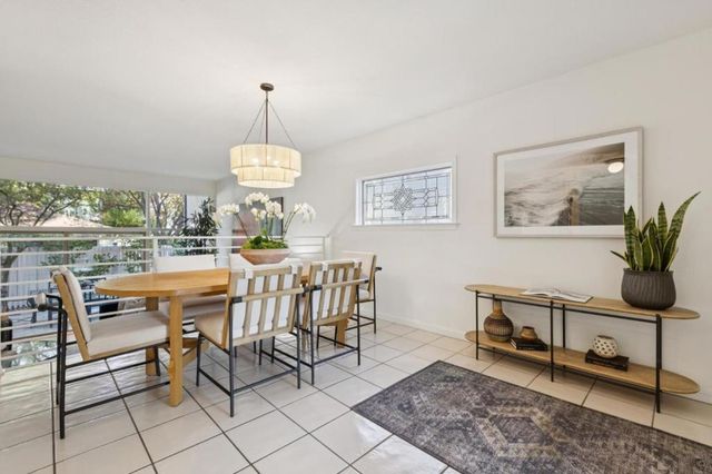 671 Fox Court, Redwood City, CA 94061