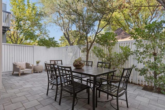 671 Fox Court, Redwood City, CA 94061