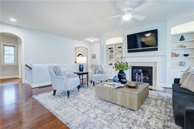 6945 Silverton Glen, Victor, NY 14564