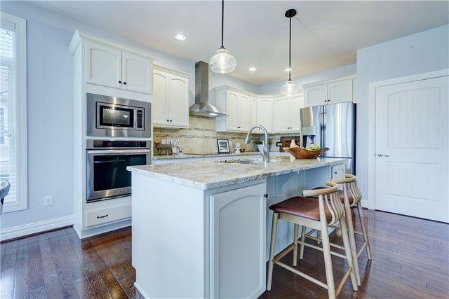 6945 Silverton Glen, Victor, NY 14564