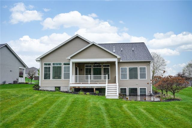 6945 Silverton Glen, Victor, NY 14564