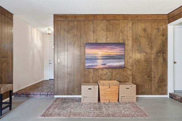 805 W Glenwood Avenue, Broken Arrow, OK 74011