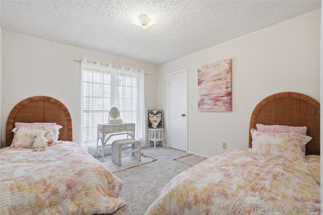 805 W Glenwood Avenue, Broken Arrow, OK 74011