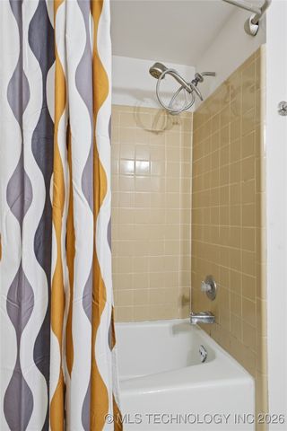 805 W Glenwood Avenue, Broken Arrow, OK 74011